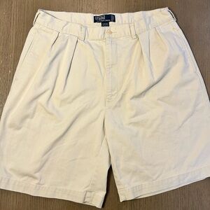 Ralph Lauren Men’s Cream Flat-Front Cotton Shorts